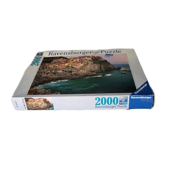 Ravensburger Cinque Terre Italy Landscape 2000pc Softclick Puzzle - Picture 2 of 7